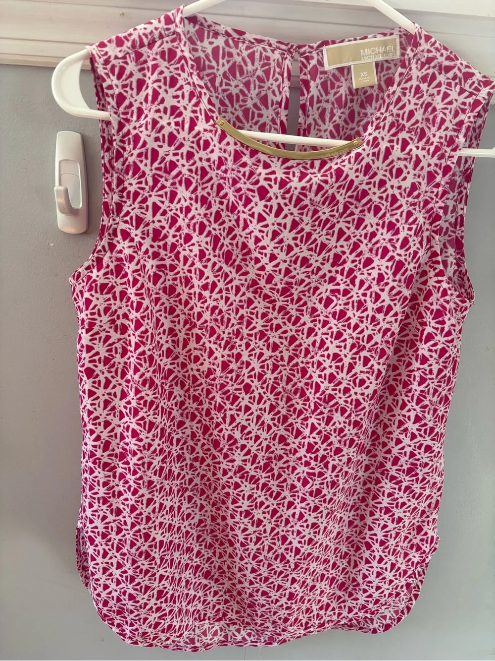 Michael Kors Pink and White Geometric Sleeveless Top